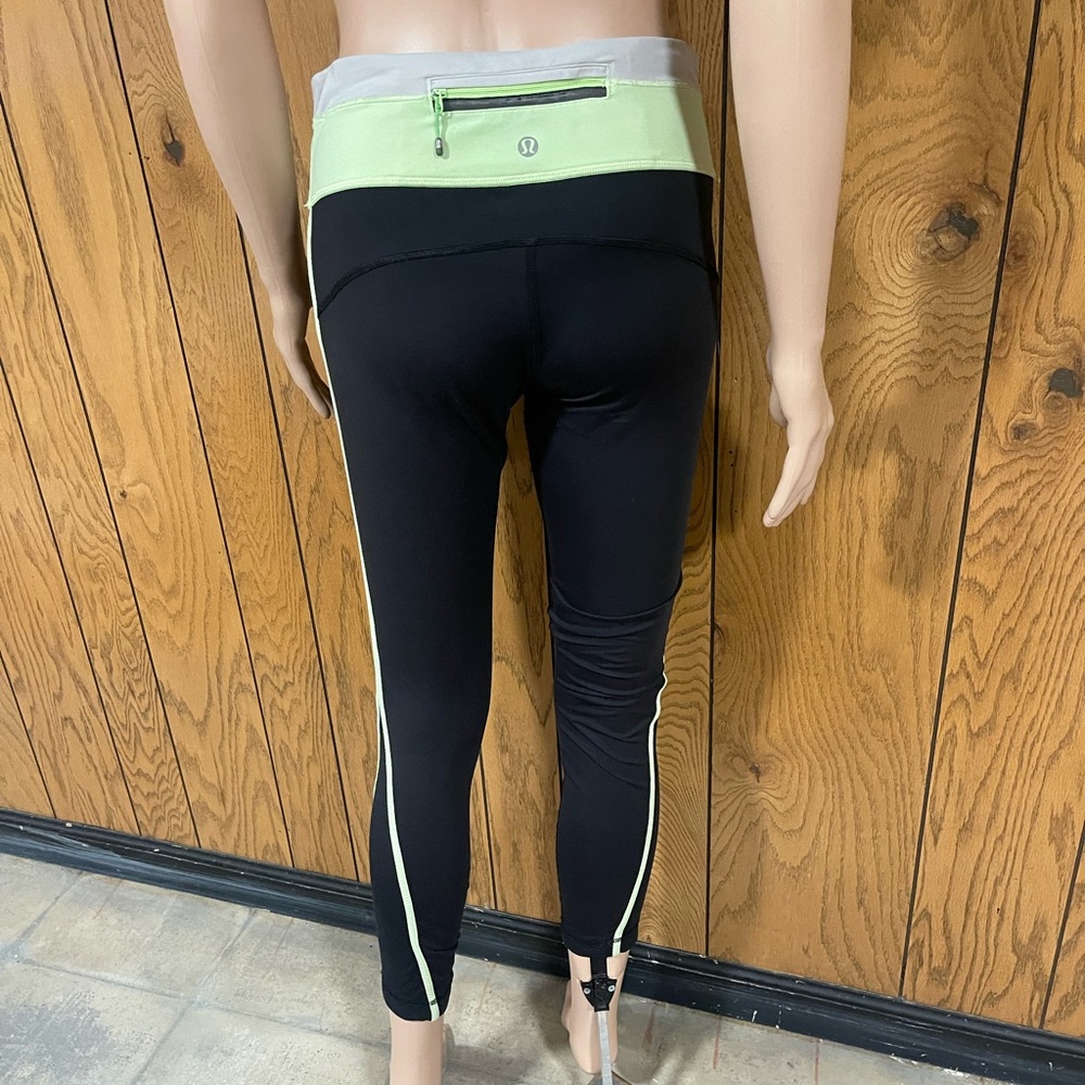 Lululemon" Pant leggings black & Green - Picture 3 of 13